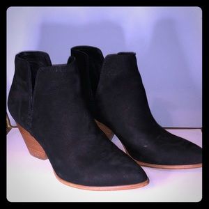 Frye Judith Zip Bootie